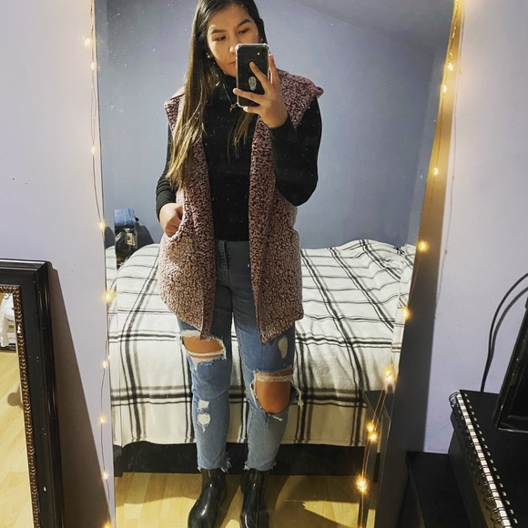 Meet your Posher, Trysten - Picture 1 of 1